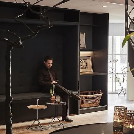 库格布劳伽登克伦威尔酒店 酒店 米泽尔法特