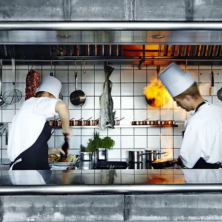 库格布劳伽登克伦威尔酒店 米泽尔法特