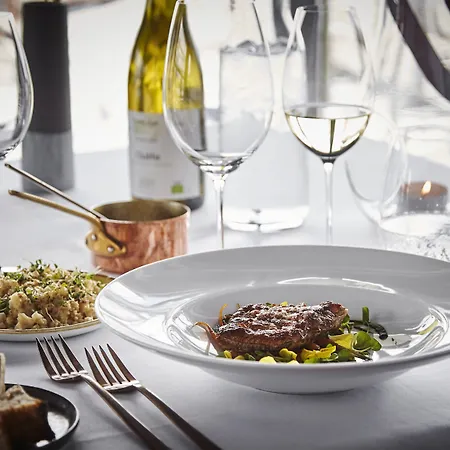 Comwell Kongebrogaarden Hotel 5*