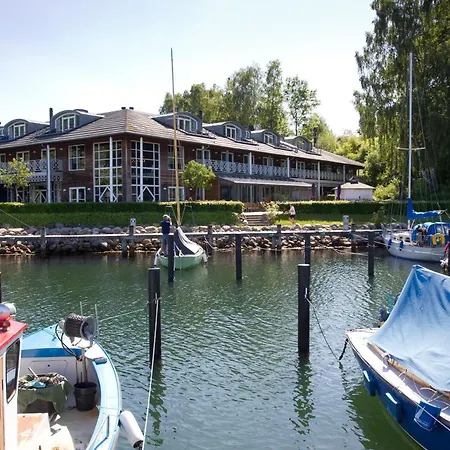 库格布劳伽登克伦威尔酒店