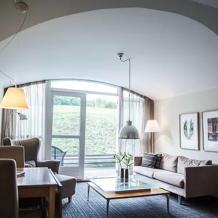 库格布劳伽登克伦威尔酒店