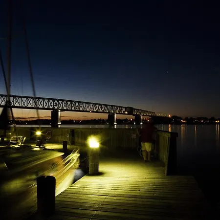 库格布劳伽登克伦威尔酒店 酒店 5*