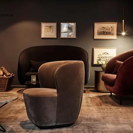 库格布劳伽登克伦威尔酒店