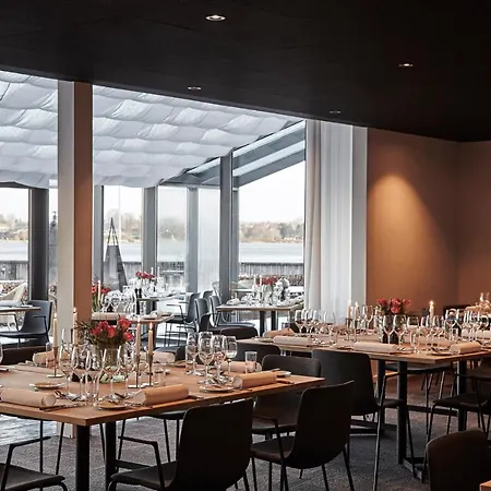 库格布劳伽登克伦威尔酒店 5*