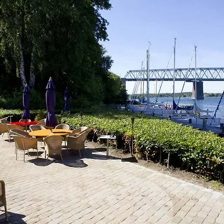 Otel Comwell Kongebrogaarden