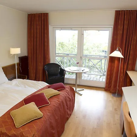 Hotel Comwell Kongebrogaarden 5*
