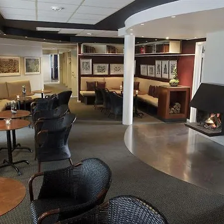 库格布劳伽登克伦威尔酒店 酒店 5*